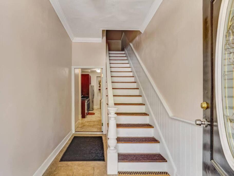 Historic Savannah Gold Private Condo With Pool - 2Bed, 1&Half Bath, Sleeps 6, 1St Floor, 15 Min Walk To Historic Savannah Center And All Attractions Eksteriør bilde